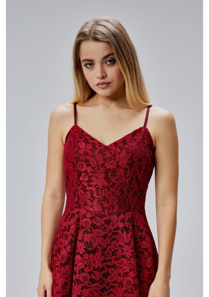 Kadın Uzun Dantelli V Yaka Fermuarlı Sırt Detaylı Ayarlanılabilir Omuz Askılı Uzun Elbise HV06063133 modelleri