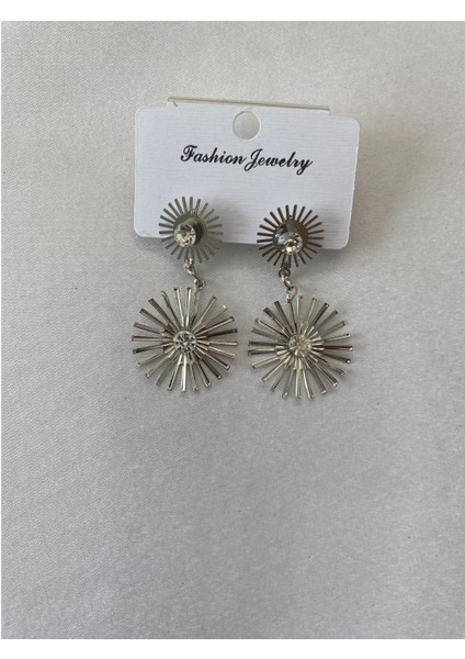 Çiçek Figürlü Zirkon Taşlı Küpe Gümüş Renk fiyatları