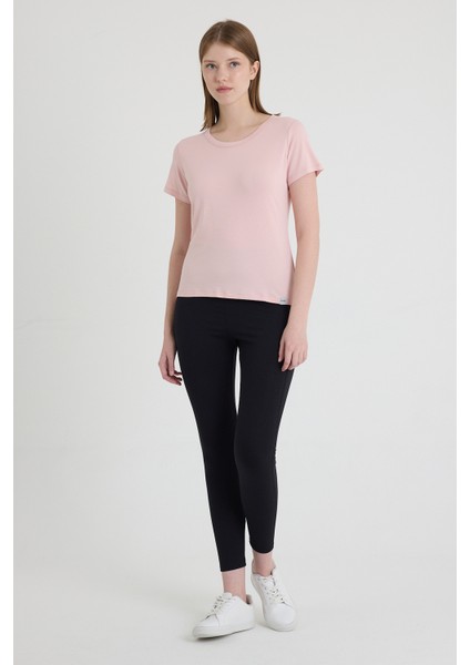 Becky Sıfır Yaka Pembe Basic Bambu ve Organik Pamuk Kadın Tişört fırsatları