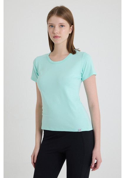 Becky Sıfır Yaka Mint Yeşili Basic Bambu ve Organik Pamuk Kadın Tişört