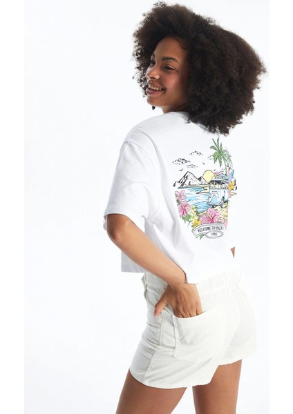 Xsıde Beyaz Bisiklet Yaka Baskılı Kısa Kollu Oversize Kadın Crop