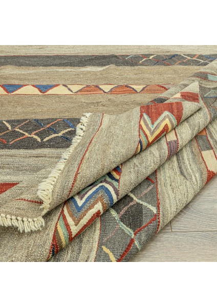 Almila Modern Tasarımlı Kilim 175X236 cm