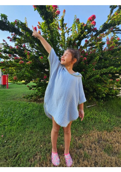 4 Kat Müslin Kapüşonlu Çoban Dikişli Çocuk Panço Mavi Renk 3-4 Yaş