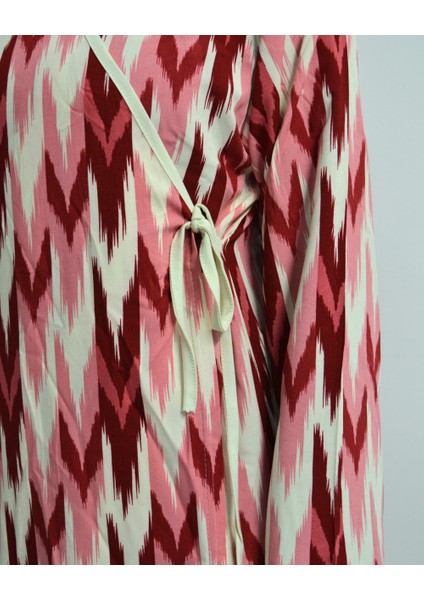 Zigzag Desenli Kruvaze Namaz Elbisesi – %100 Viskon, Yandan Bağlamalı 36-46 Beden modelleri