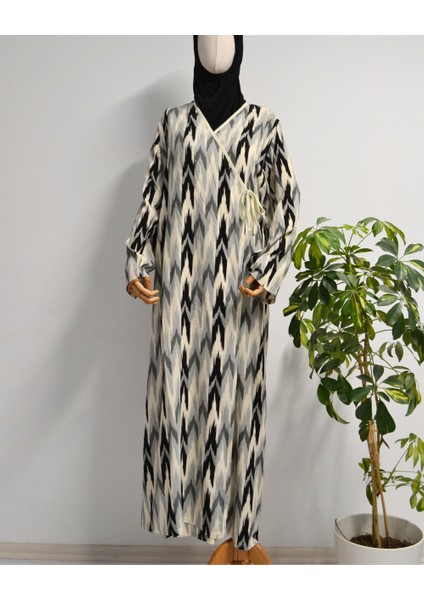 Zigzag Desenli Kruvaze Namaz Elbisesi – %100 Viskon, Yandan Bağlamalı 36-46 Beden
