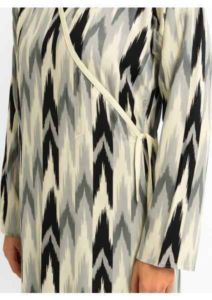 Zigzag Desenli Kruvaze Namaz Elbisesi – %100 Viskon, Yandan Bağlamalı 36-46 Beden fırsatları