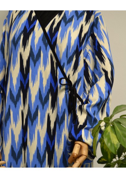 Zigzag Desenli Kruvaze Namaz Elbisesi – %100 Viskon, Yandan Bağlamalı 36-46 Beden fiyatları