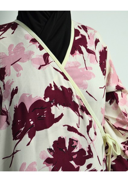 Yaprak Desenli Kruvaze Namaz Elbisesi – %100 Viskon, Yandan Bağlamalı 36-46 Beden modelleri