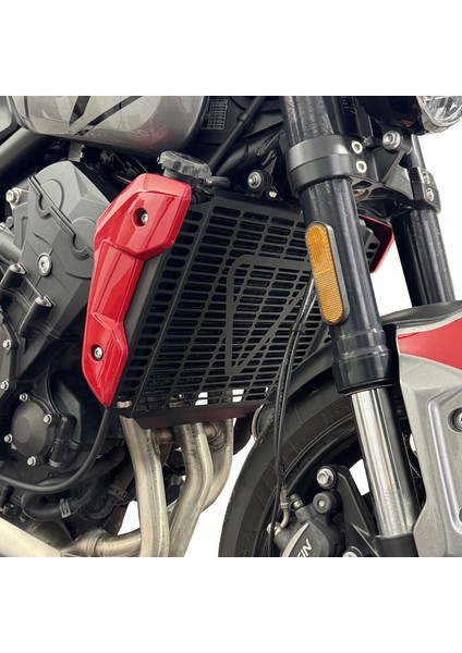 Triumph Trident 660 2021-2025 Uyumlu Radyatör Koruma Siyah fırsatları