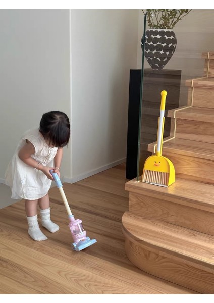 Çocuk Elektrikli Süpürge Eğitici (Yurt Dışından) modelleri