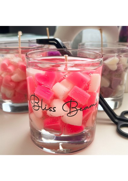 Zambak Kokulu El Yapımı Koyu Pembe Kalpli Dekorasyon Jel Mumu fiyatları