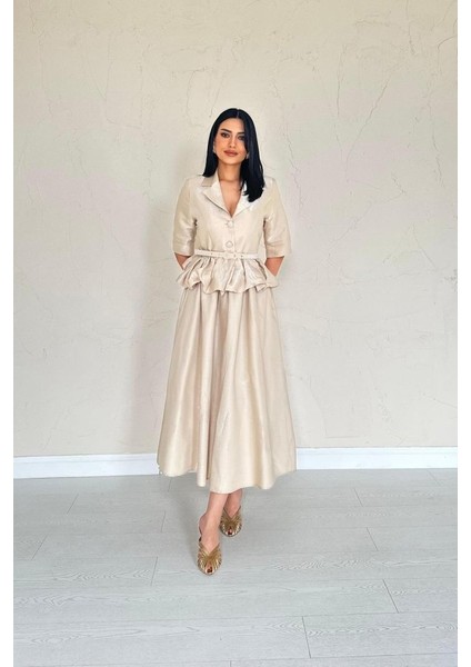 Bej Ince Kemerli Fırfırlı Ceket ve Büzgülü Etek Takım fiyatları