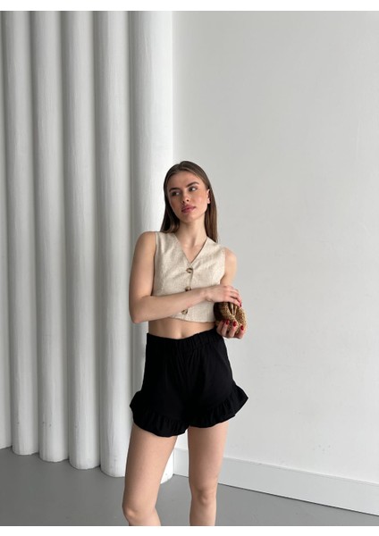 Kadın Pileli Siyah Şort fırsatları