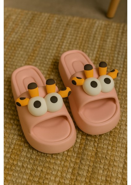 Pembe Zürafa Karikatürlü Kadın Terlik fiyatları