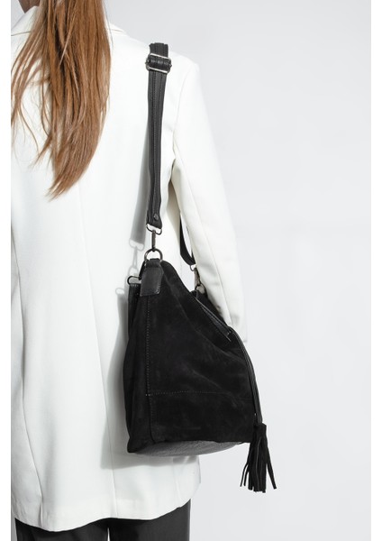 Kadın Hakiki Deri Püsküllü El ve Omuz Çantası Olven Siyah Süet fiyatları