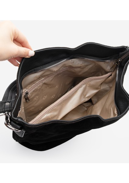 Kadın Hakiki Deri Püsküllü El ve Omuz Çantası Olven Siyah Süet