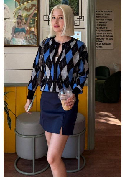 Siyah Baklava Desenli Bisiklet Yaka Kadın Hırka MG2496 modelleri