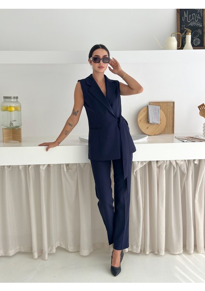 Lacivert Kuşak Bağlamalı Yelek Kemerli Havuç Pantolon Dokuma Kumaş Ikili Takım