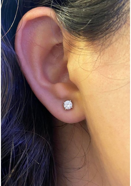 Kadın Tek Taş Dört Kenarlı Gümüş Nokta Küpe fiyatları