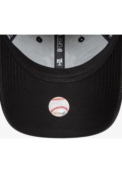 Wmns Crınkled Pu 9forty Neyyan Blkwhı Kadin Siyah Şapka 60595385-02