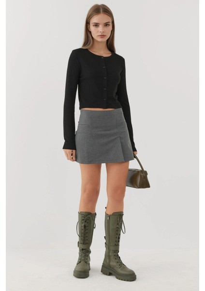 Kadın Yuvarlak Yaka Basic Düğmeli Üst Siyah fırsatları