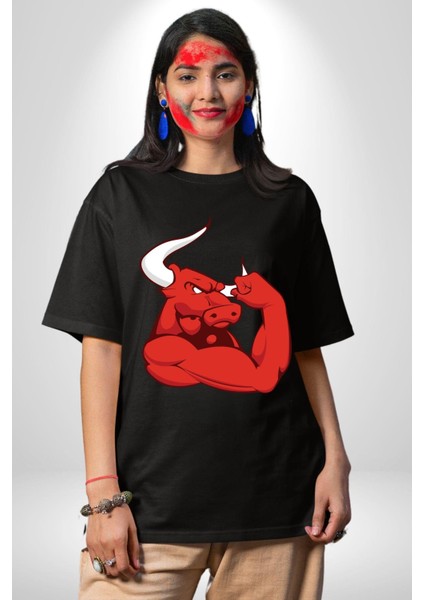 Kırmızı Boğa Maskotu Grafik Baskılı Pamuklu Penye Kadın Erkek Siyah Tişört fiyatları