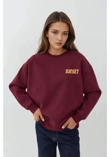 Kadın İşlemeli Yuvarlak Yaka Sweatshirt Kiraz Kırmızısı fiyatları