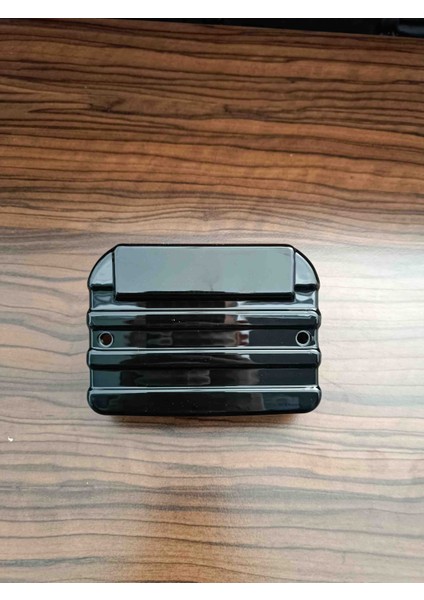 Sticker Seti Siyah Tankpad + 4 Yuvarlak Sticker (Ferrari) fırsatları