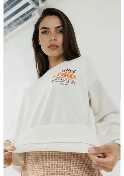 Kadın Baskılı Yuvarlak Yaka Sweatshirt White indirimleri