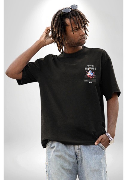 Farklı Olmak Zorundayım Minimal Cep Baskılı Pamuklu Penye Kadın Erkek Siyah Tişört fırsatları