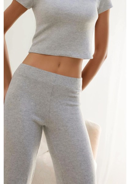 Kadın Elastik Bel Yumuşak Dokulu Örme Pantolon Açık Gri indirimleri