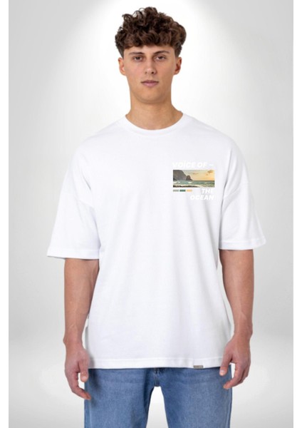 Okyanusun Sesi Cep Sırt Baskılı Pamuklu Penye Kadın Erkek Beyaz Tişört modelleri