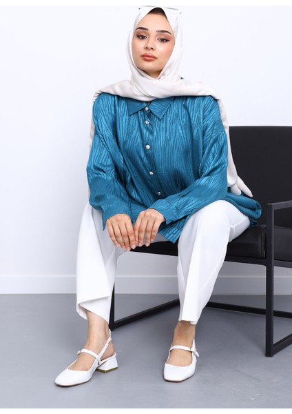 Petrol Yeşili Jakarlı Düğmeli Gömlek fiyatları