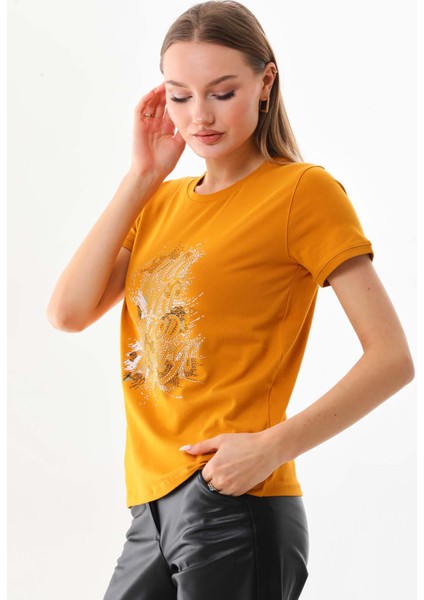Kadın Yazı Detaylı Kısa Kol Pamuklu Bluz 23042 Safran modelleri