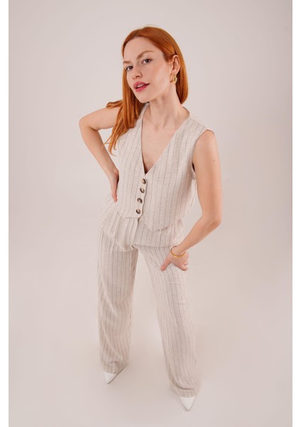 Yelek ve Pantolon Mavi Şeritli Ikili Takım fırsatları