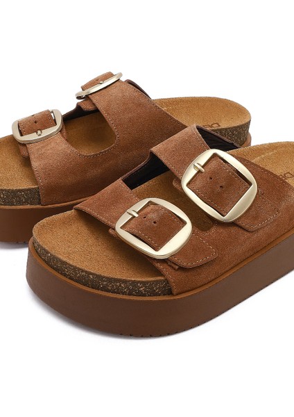 Kadın Taba Çift Tokalı Kalın Tabanlı Süet Deri Terlik 25SFD132810