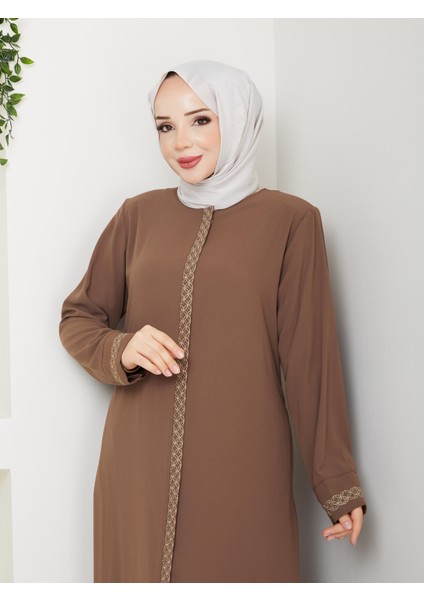 Gündelik Hac ve Umrelik Nakış ve Taş Detaylı Ferace modelleri