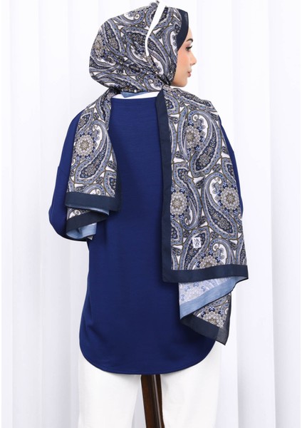 Lacivert Bisiklet Yaka Modal Sweat fırsatları