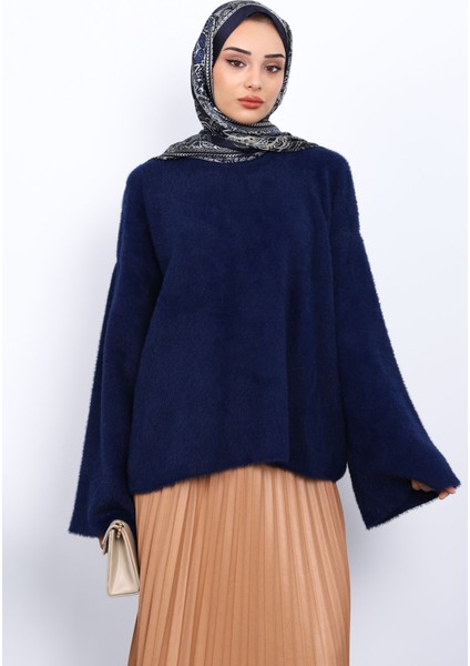 Lacivert Bisiklet Yaka Oversize Angora Yumoş Triko Kazak modelleri