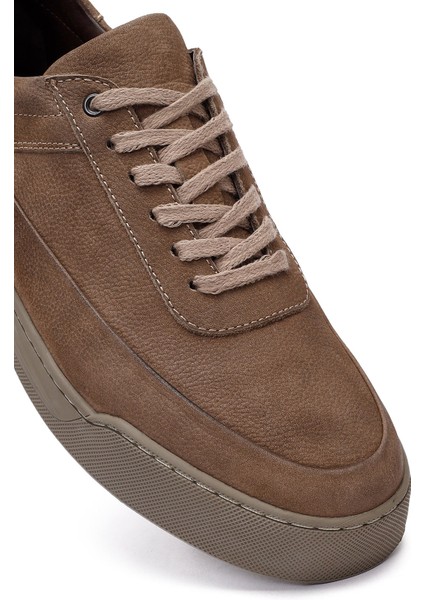 Erkek Bej Bağcıklı Nubuk Deri Sneaker 25WFD7607V3