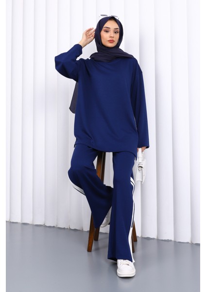 Lacivert Renk Bloklu Tunik Pantolonlu Takım fiyatları