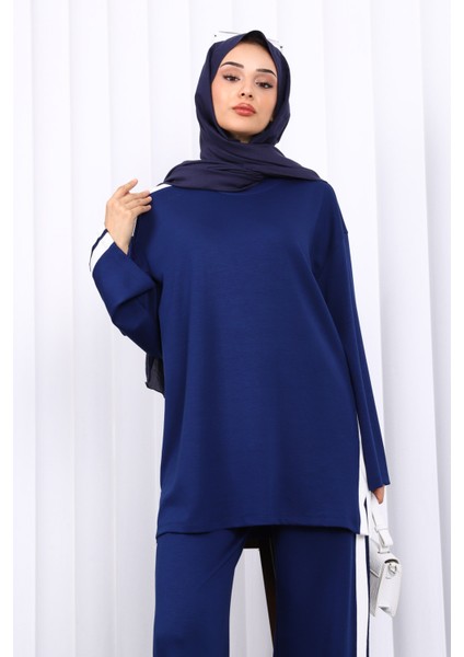 Lacivert Renk Bloklu Tunik Pantolonlu Takım modelleri