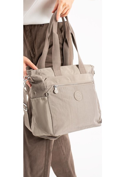 Kadın Büyük Boy Bölmeli Suya Dayanıklı Çapraz ve Omuz Askılı Çanta Bej indirimleri