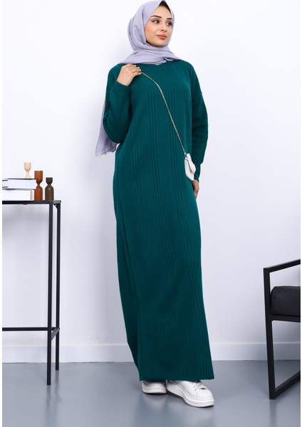 Zümrüt Yeşili Dik Yaka Fitilli Triko Elbise