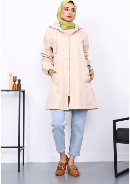 Bej Kapüşonlu Arkası Nakışlı Trençkot fiyatları