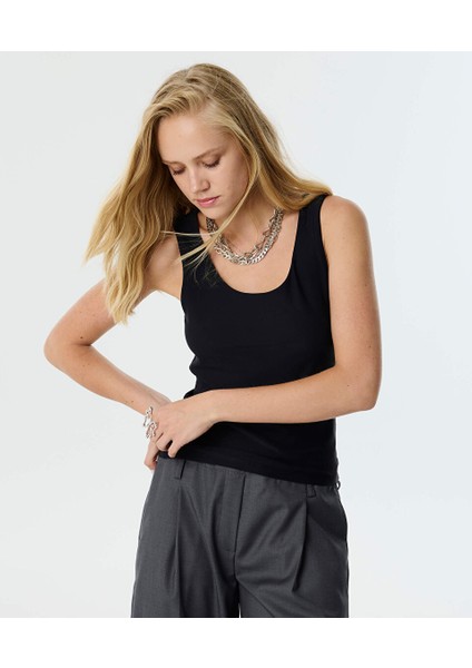 Askılı Basıc T-Shırt TW6250070067001 modelleri