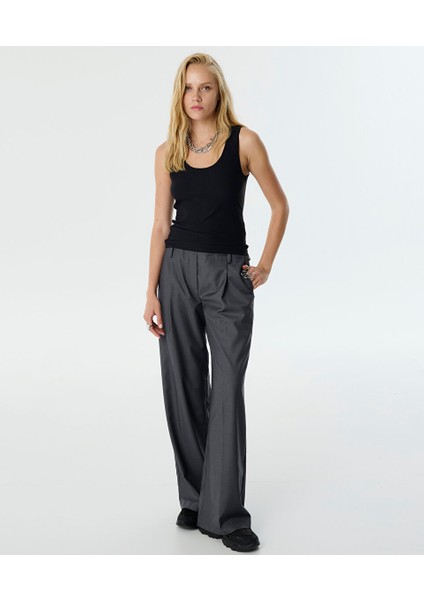 Askılı Basıc T-Shırt TW6250070067001 fırsatları