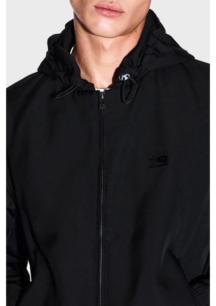 Logolu Regular Fit Su ve Rüzgar Geçirmez Ceket Erkek Ceket XM001102 AF16672 UC001 fırsatları