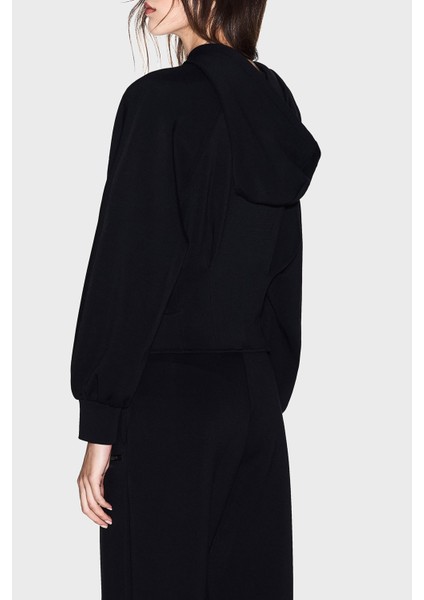 Logolu Regular Fit Kapüşonlu Fermuarlı Sweat Bayan Sweat XW000802 AF16111 UC001 modelleri