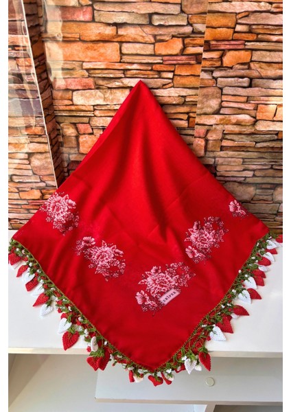 Anne-Kadın Çilek Oyalı El Işi Eşarp Tülbent Yazma fiyatları